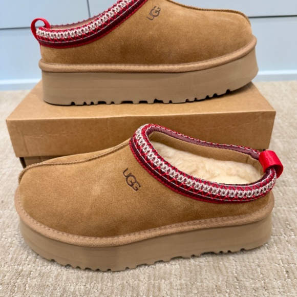 ***AUTHENTIC***  UGG Tazz II - Chestnut - Picture 4 of 10